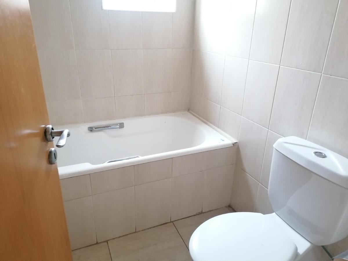 Family apartment in Mackezie Larnaca Buitenkant foto